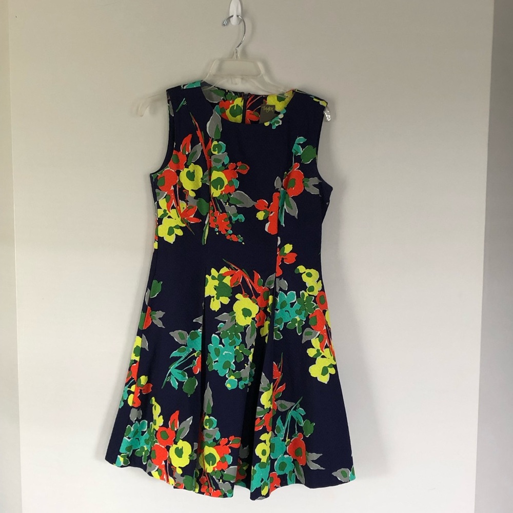 Taylor sleeveless dress